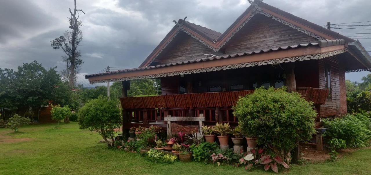 Phu Aram Khao Kho Resort Room photo