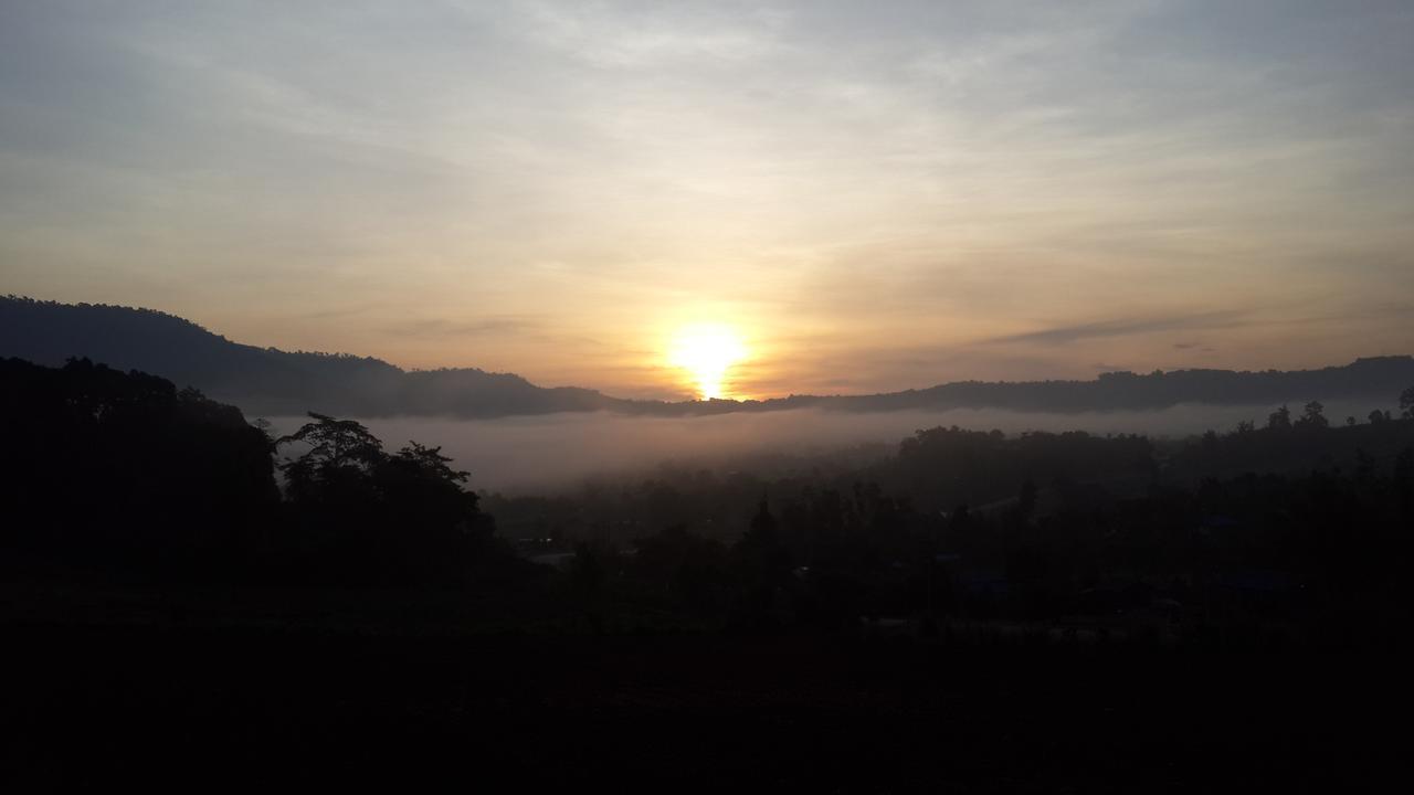 Phu Aram Khao Kho Resort Exterior photo